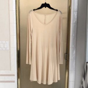 XL Long sleeve dress